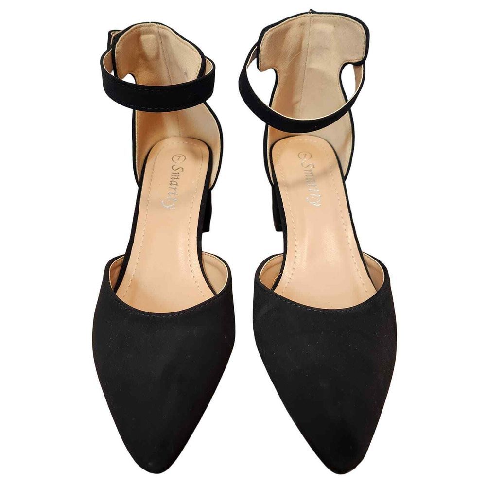 Smartty Woman Size 7 Black Ankle Strap Block Heel Shoes